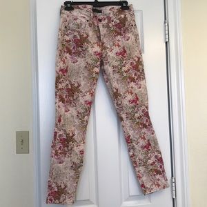 Genetic Jean Brooke- mid Rise crop skinny