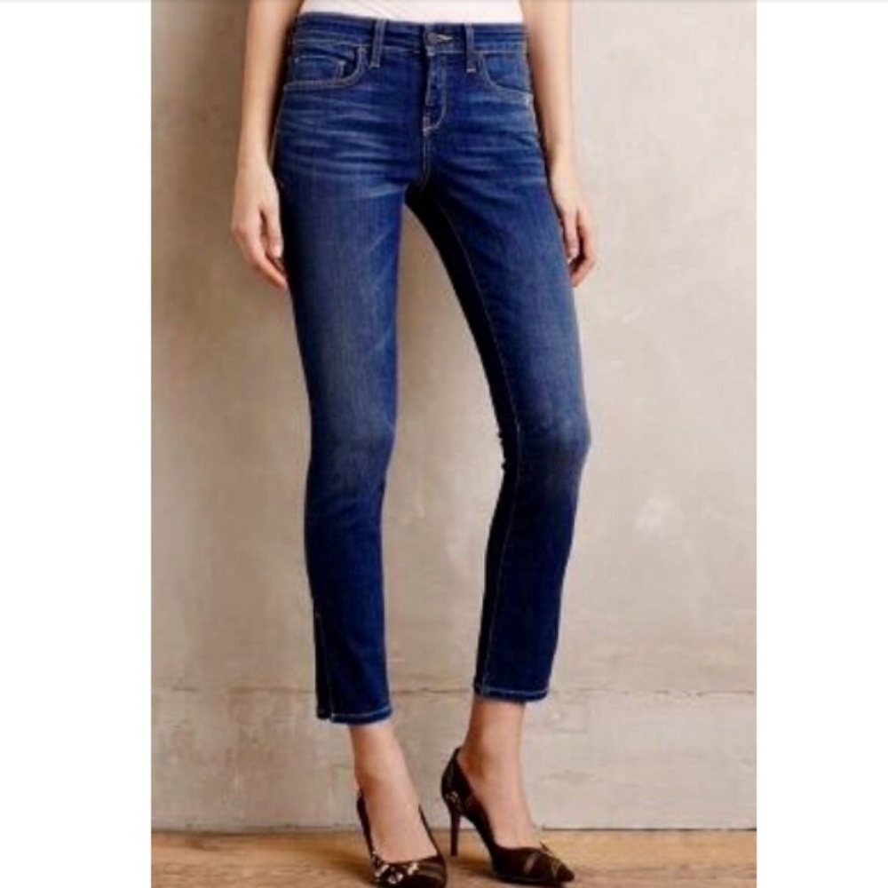 Pilcro  and the letter press capri jeans.