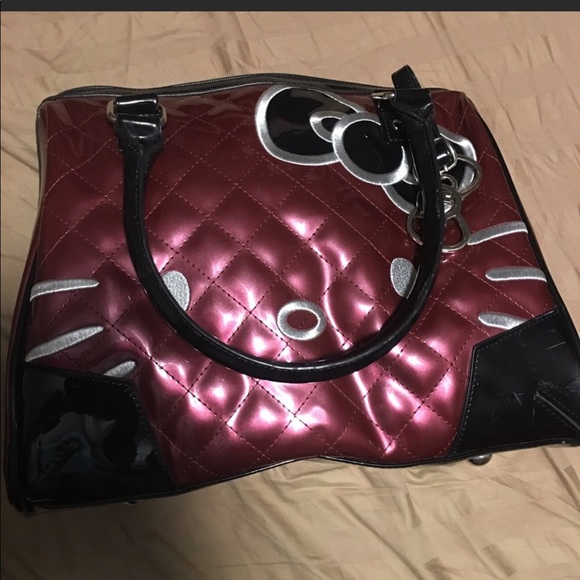 Hello Kitty Handbags - 🌝 1 HOUR SALE 🌝Authentic Hello Kitty Purse