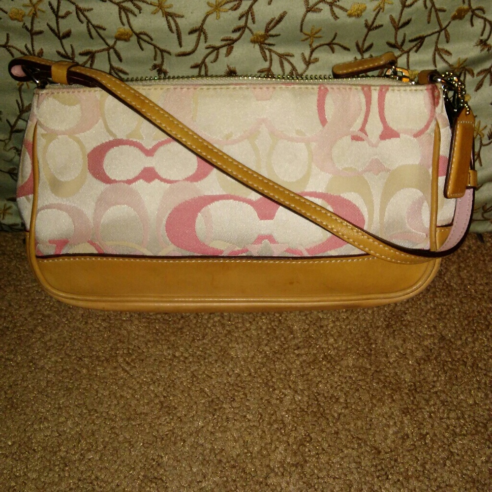 COACH MINI PINK BAG