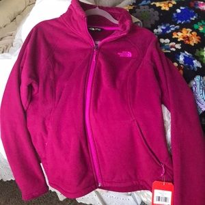 NEW WITH TAGS, women’s North Face jacket. Fleece.