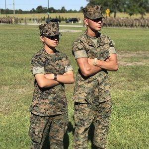 Meet your Posher, Dena