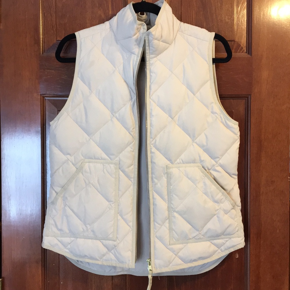 J. Crew Puffy Vest ❄️