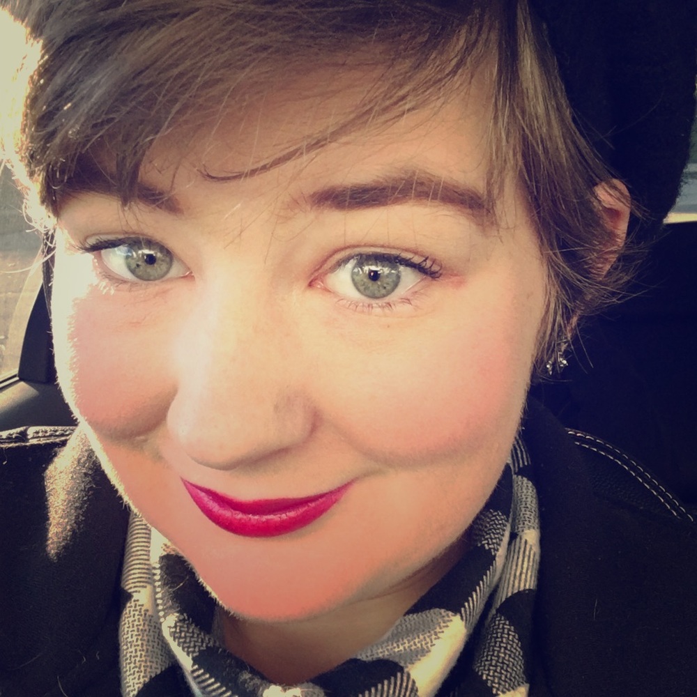 Meet your Posher, Ashley