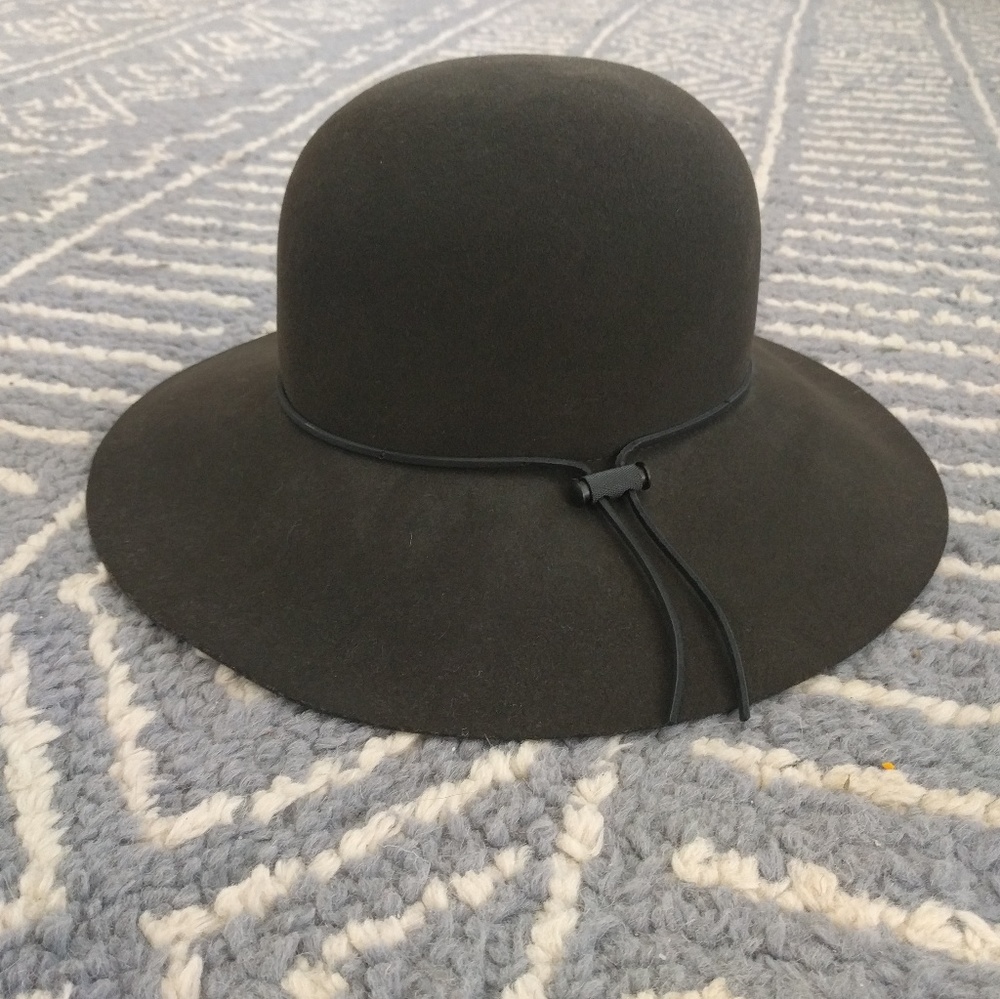 Rag & Bone Dunaway Hat in Loden Green