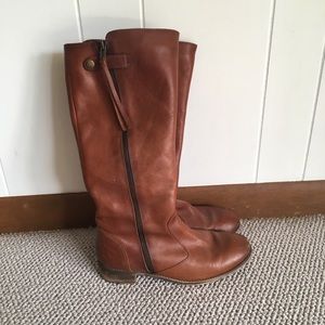 Beautiful brown leather boots