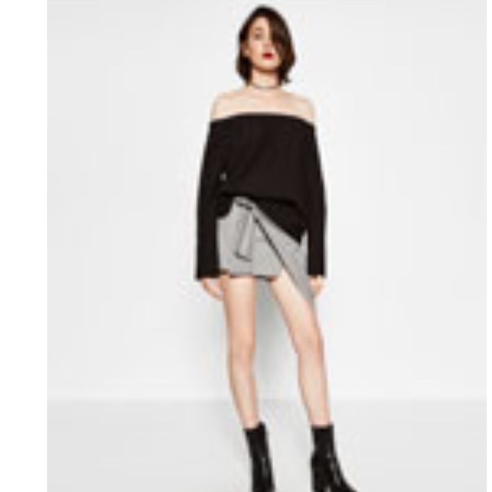 Zara black poplin off-the-shoulder top