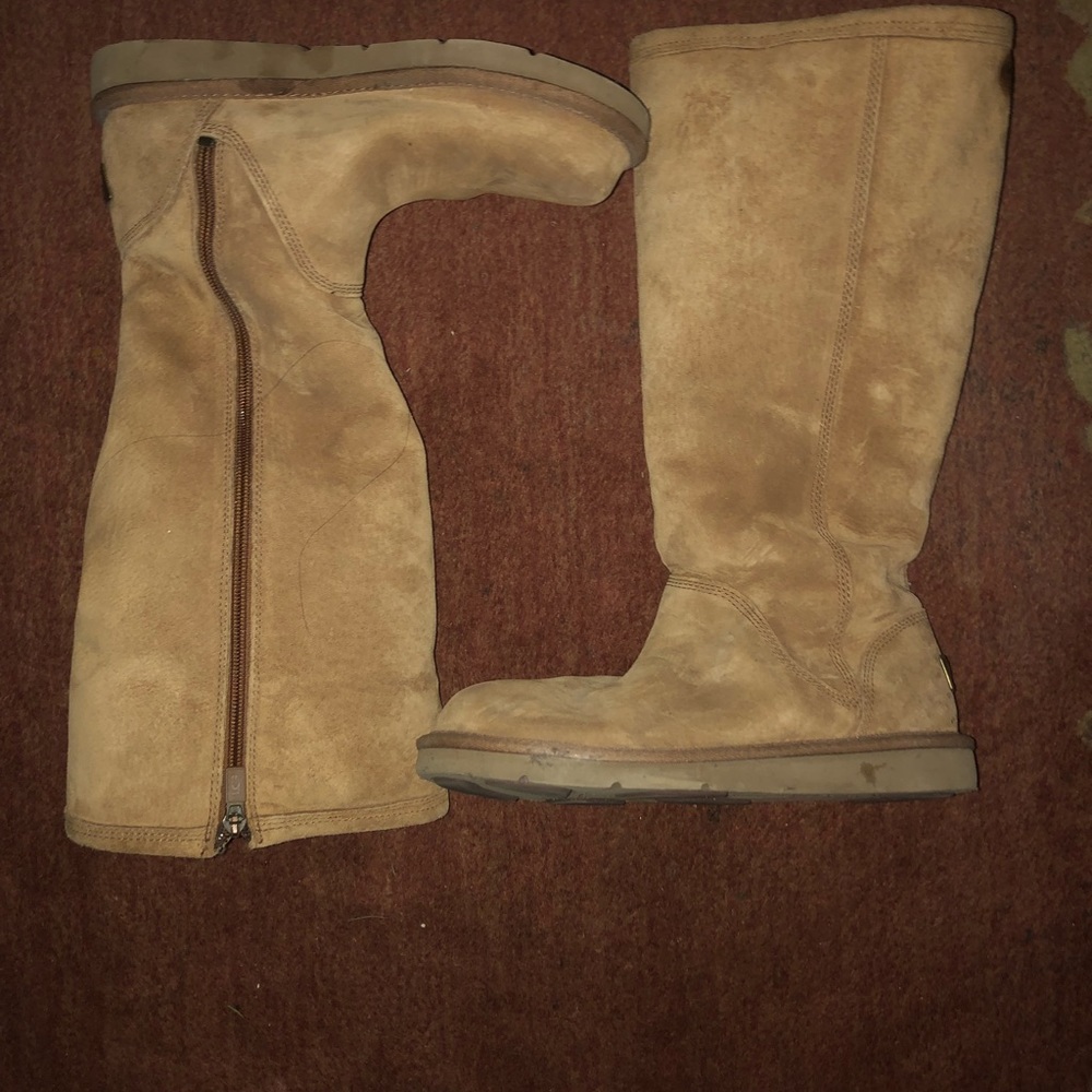 Tall tan zippered ugg boots