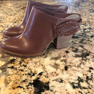 DV8 by Dolce Vita brown mules