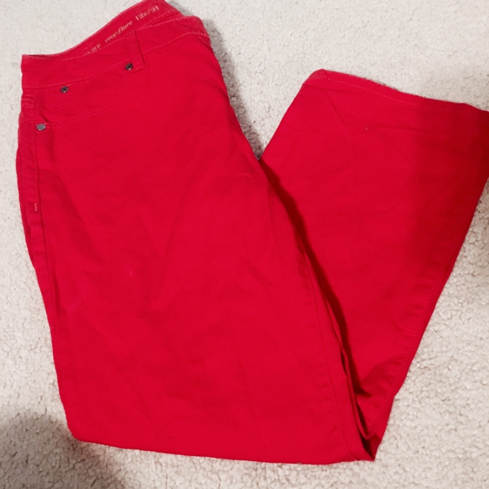 Talbot's red crop pant