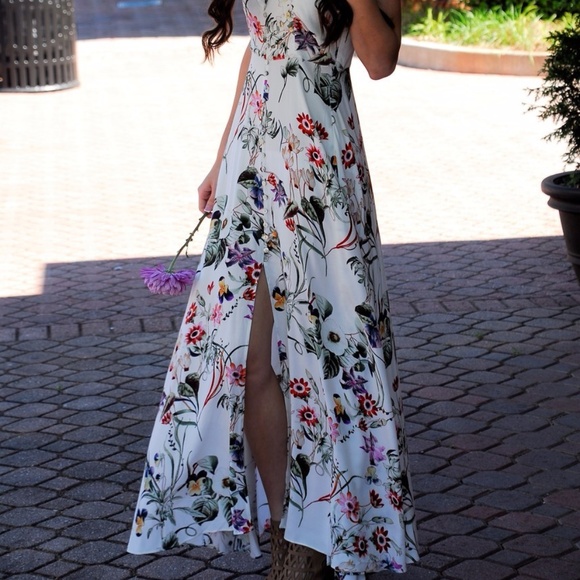 Ivory Flower Girl Dress- Last one!!! - Picture 7 of 8