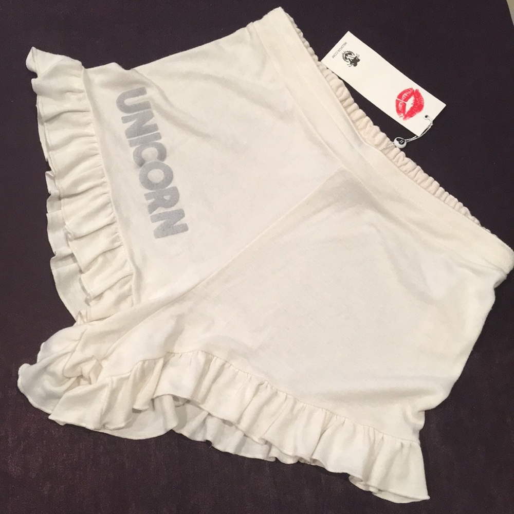 WILDFOX Shorts✨MUST GO - Picture 2 of 5