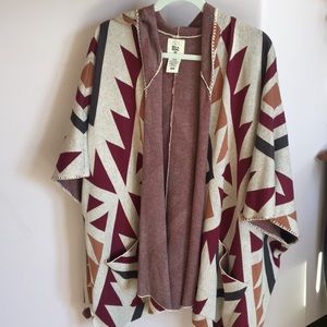 Billabong sweater