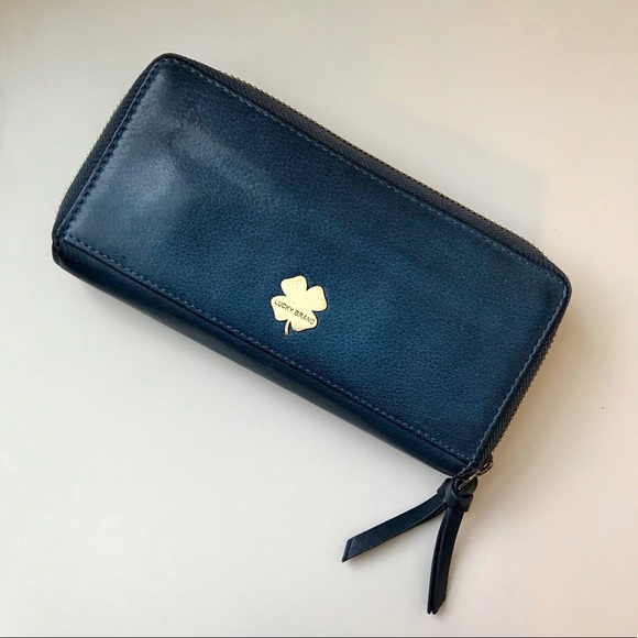 Lucky Brand Handbags - Sale 💕 LUCKY BRAND Del Ray Leather Wallet