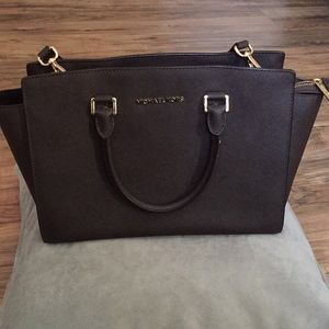 Michael Kors Selma Saffiano Leather Bag