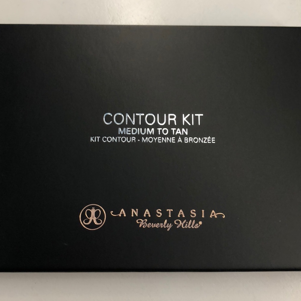 Anastasia Beverly Hills Contour Kit