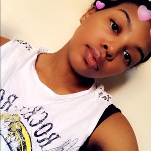 Meet your Posher, Jamirah