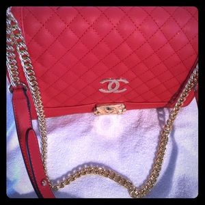 Chanel bag red