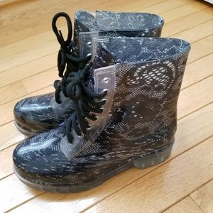 Black Lace Silhouette Jelly Ankle Rain Boots Sz 7