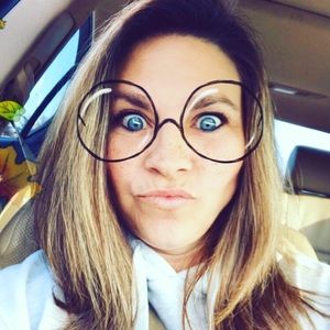 Meet your Posher, Tara