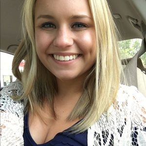 Meet your Posher, Katelyn