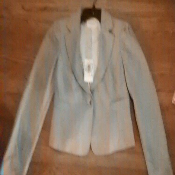 Jacket - Picture 1 of 4