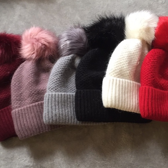 High lined Plush hat - Picture 8 of 8