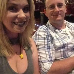 Meet your Posher, Vanessa