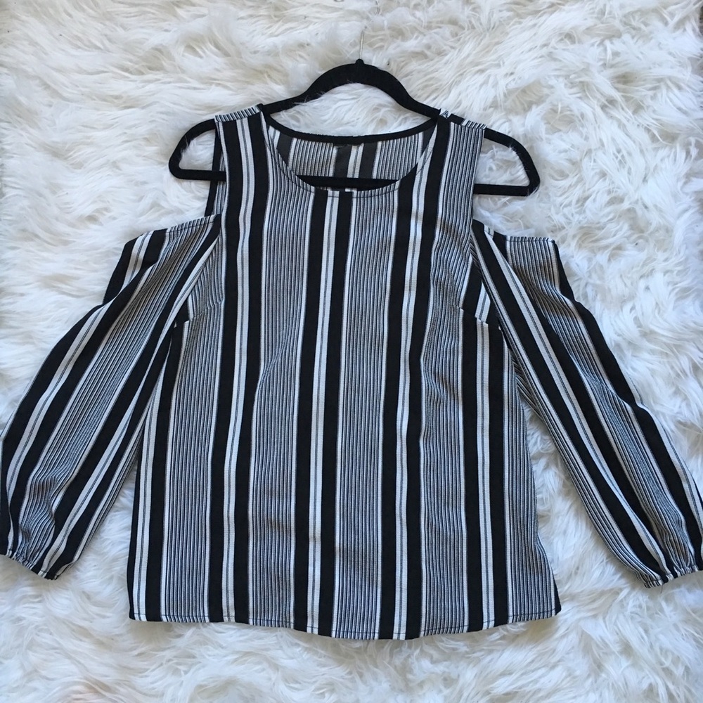 Off the shoulder striped blouse