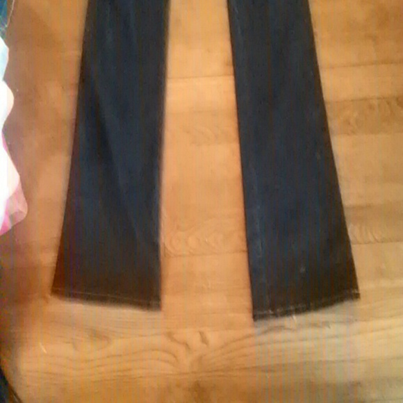 Jeans - Picture 3 of 4