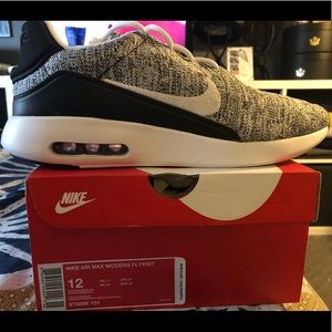 Nike air max modern fly knit
