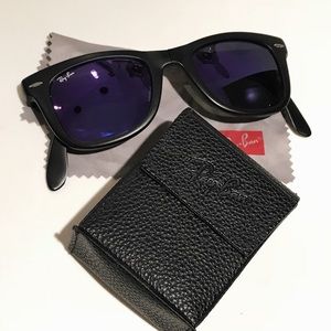 Ray Ban Folding Wayfarer - Matte Black Lilac lens