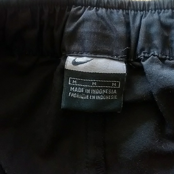 Nike Joggers - Picture 5 of 8