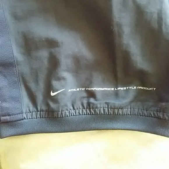 Nike Joggers - Picture 7 of 8
