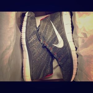 Men's Nike Free Flyknit Chukka