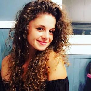 Meet your Posher, Macy