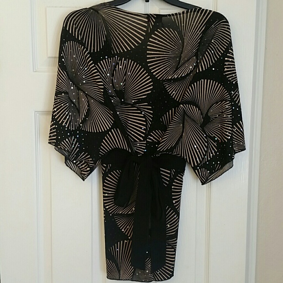 Julie's Closet Blouse - Picture 2 of 3
