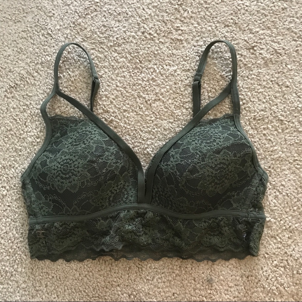 Lightly Lined Strappy Lace Bra