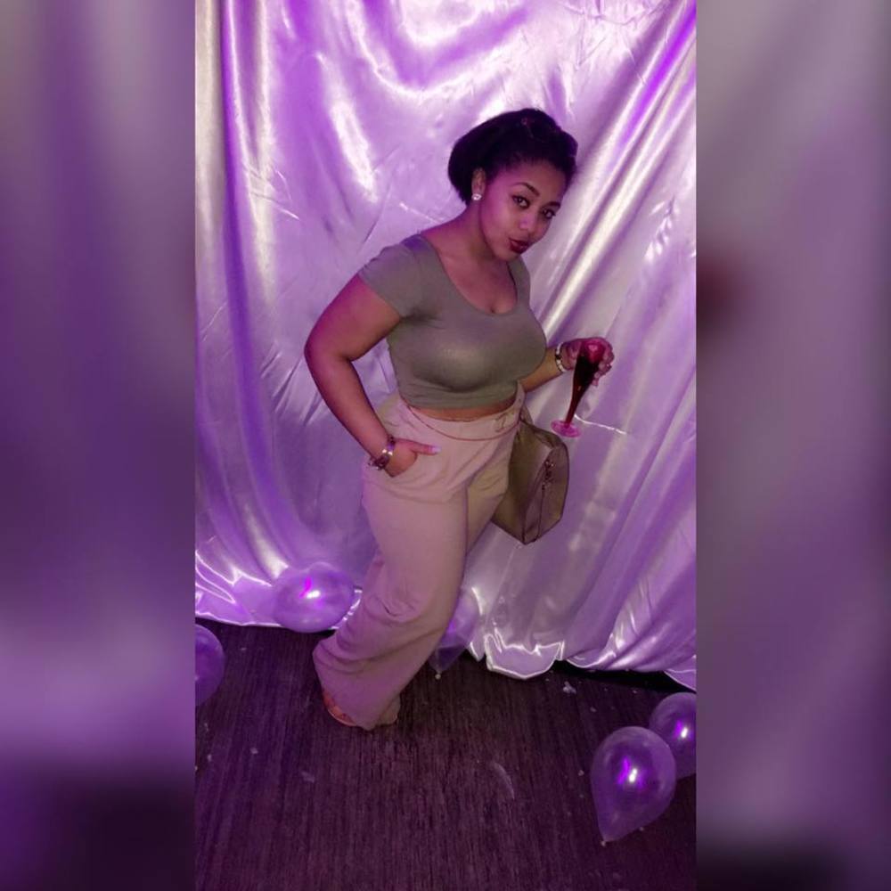 Meet your Posher, Belinda