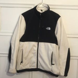 Classic North Face zip fleece