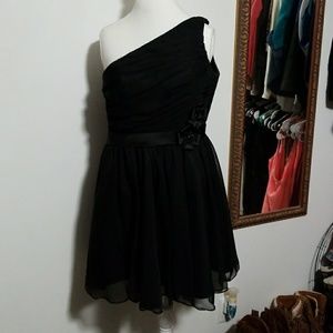 DaVinci  black dress