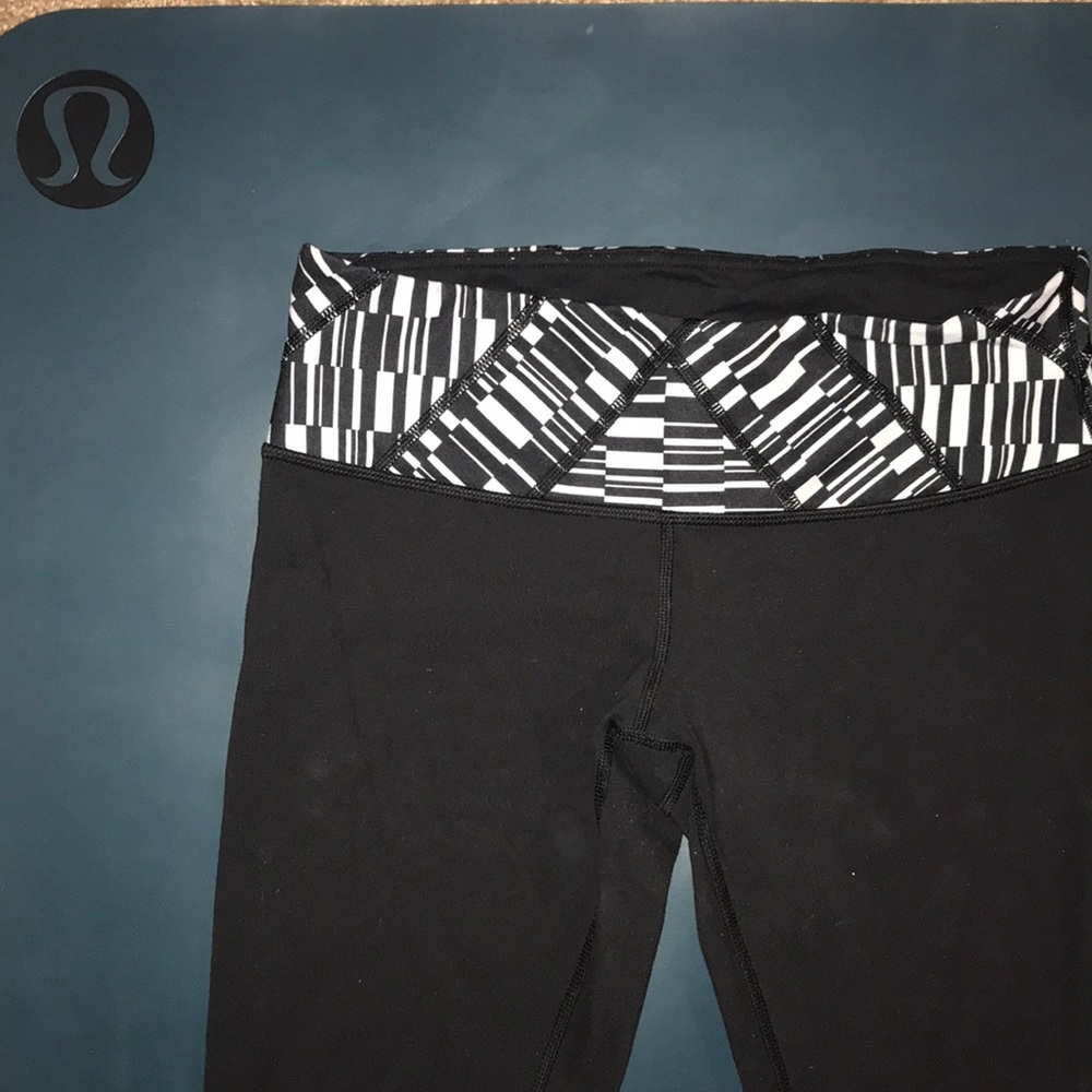 Lululemon cropped wunder under yoga leggings