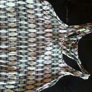 Loose fitting pretty patterned tank top