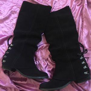 NAUGHTY MONKEY BOOT in Black
