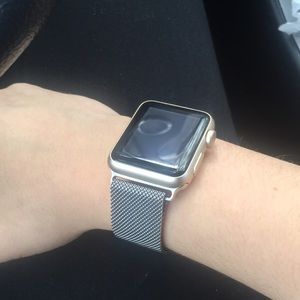 Series 1 Apple Watch WR-IPX7