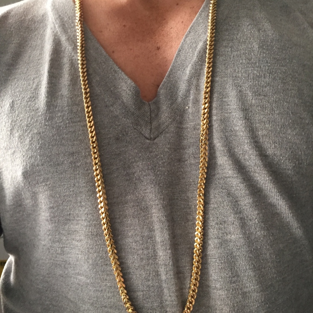 9KT 40 INCH YELLOW GOLD CHAIN 70 GRAMS