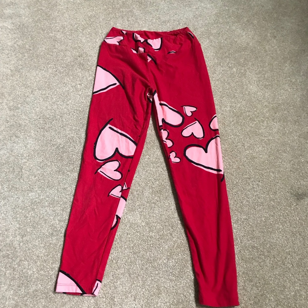 LulaRoe red leggings with pink hearts