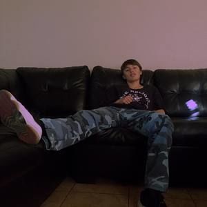 Meet your Posher, Christopher