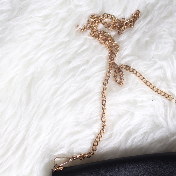 | new | black soul crossbody bag - Picture 3 of 4