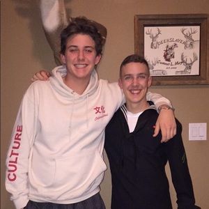 Meet your Posher, Sumner